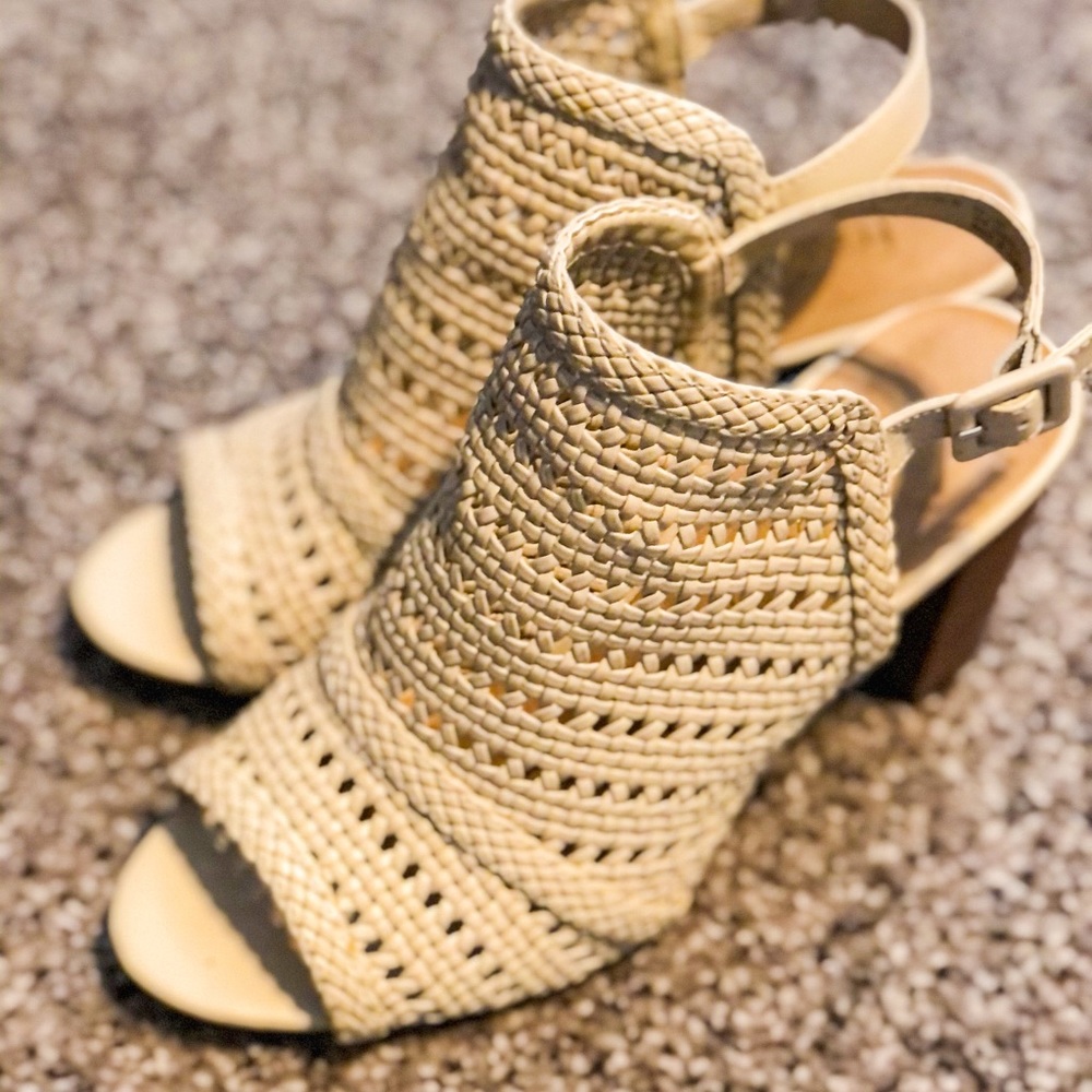 Francesca’s nude heels